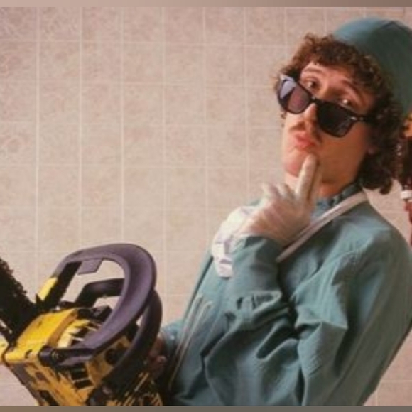 A completely normal man for sale, definitely not a puppet - Picture 4 of 6